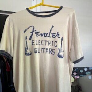 Lucky Brand T-Shirt Size Large